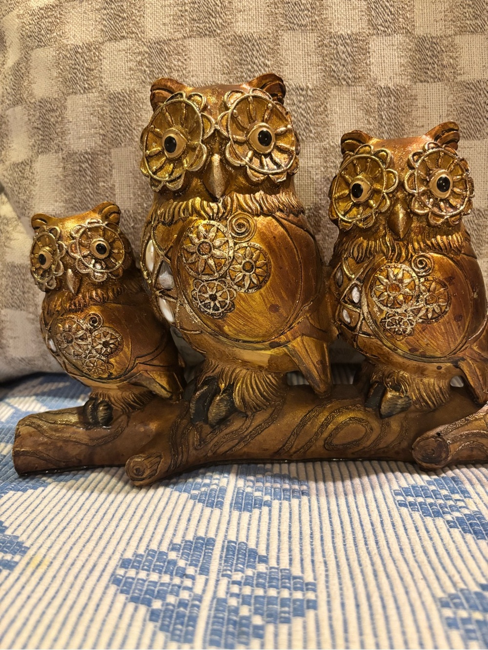 Owl family Figurine in Metallic Gold